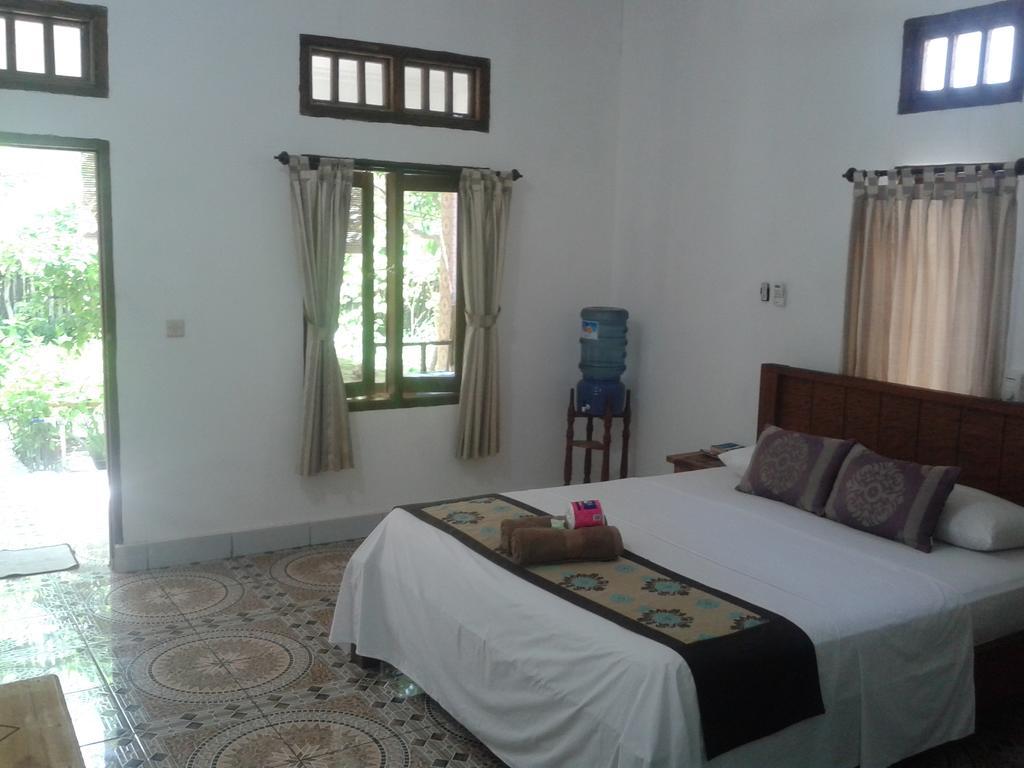 Putri Homestay Gili Meno Ngoại thất bức ảnh