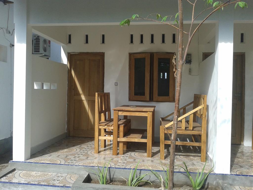 Putri Homestay Gili Meno Phòng bức ảnh