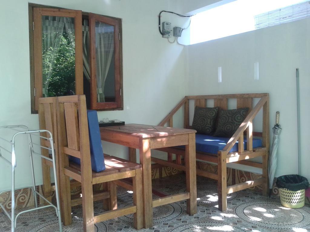Putri Homestay Gili Meno Ngoại thất bức ảnh