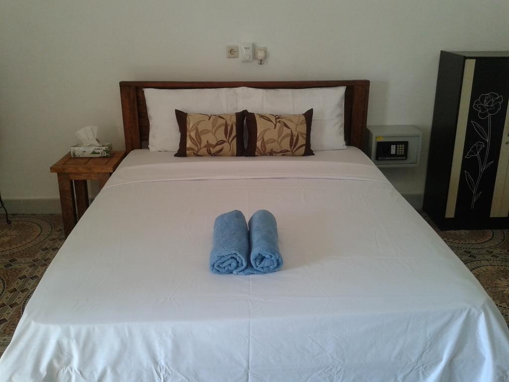 Putri Homestay Gili Meno Phòng bức ảnh