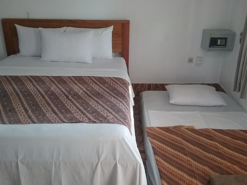 Putri Homestay Gili Meno Ngoại thất bức ảnh