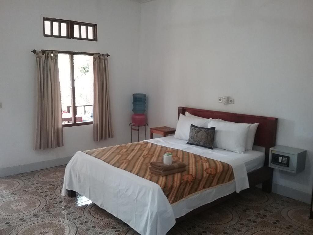 Putri Homestay Gili Meno Ngoại thất bức ảnh
