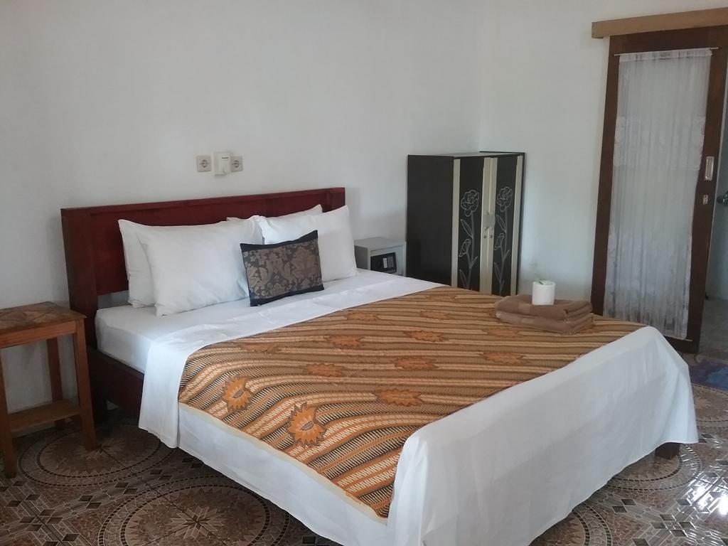 Putri Homestay Gili Meno Ngoại thất bức ảnh
